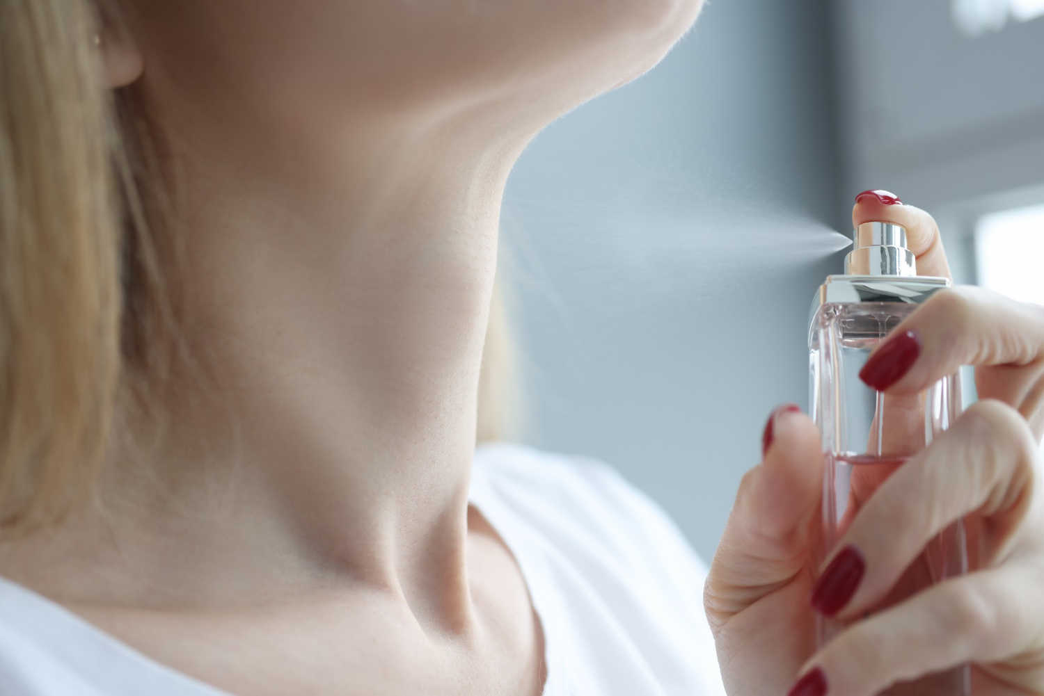 Atomizers for perfumes, body mists, and cleaning products – how to choose the right type?