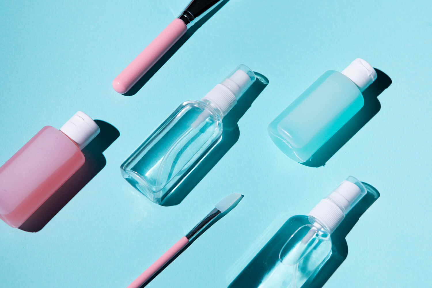 Plastic Bottles in Cosmetics: How to Ensure Both Aesthetics and Functionality?